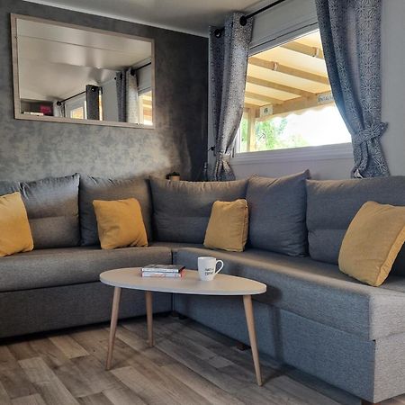 Camping La Carabasse Vias-Plage-T4 Climatise,Tout Confort, Emplacement Calme ! Номер фото