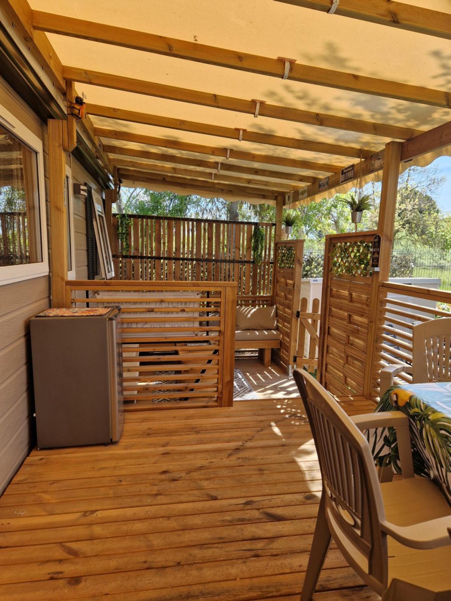 Camping La Carabasse Vias-Plage-T4 Climatise,Tout Confort, Emplacement Calme ! Экстерьер фото
