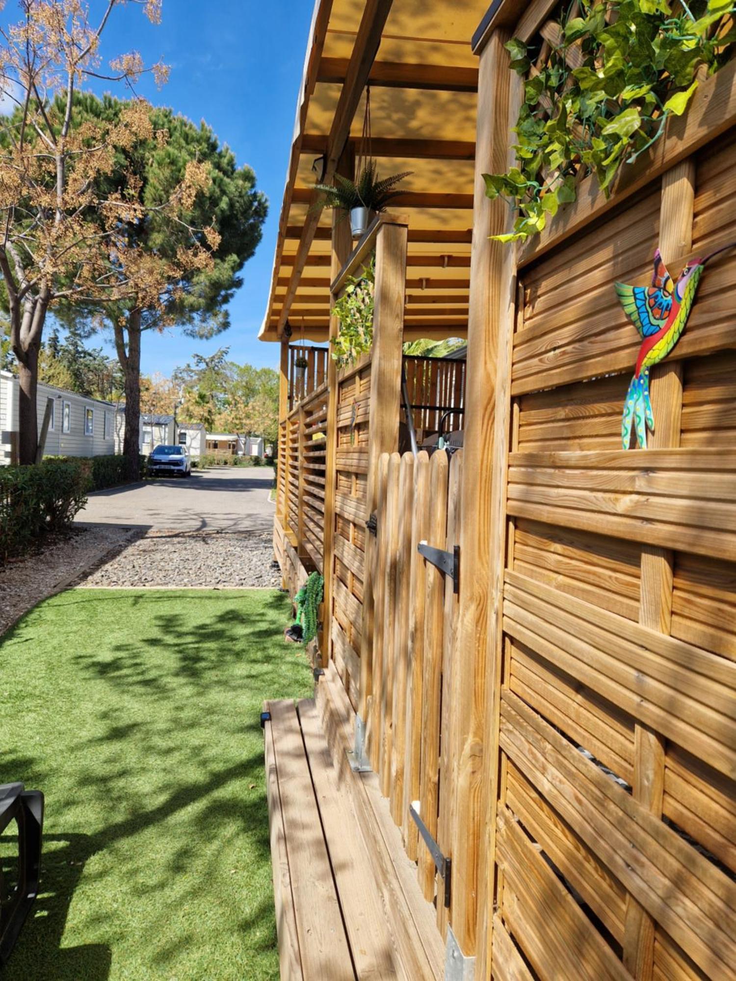 Camping La Carabasse Vias-Plage-T4 Climatise,Tout Confort, Emplacement Calme ! Экстерьер фото